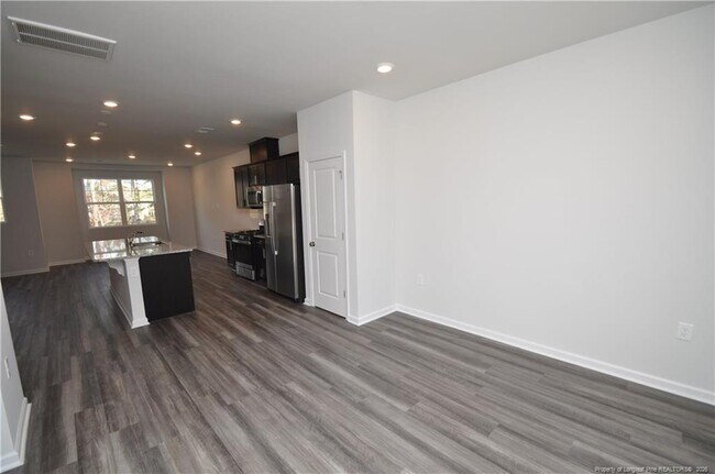 Building Photo - 1009 Shoreside Dr
