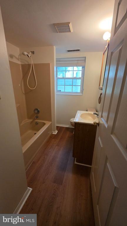 Building Photo - 508 Benforest Dr