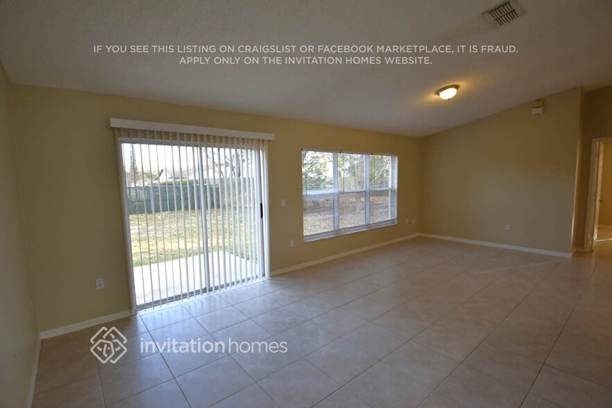 Building Photo - 521 Mobley Dr