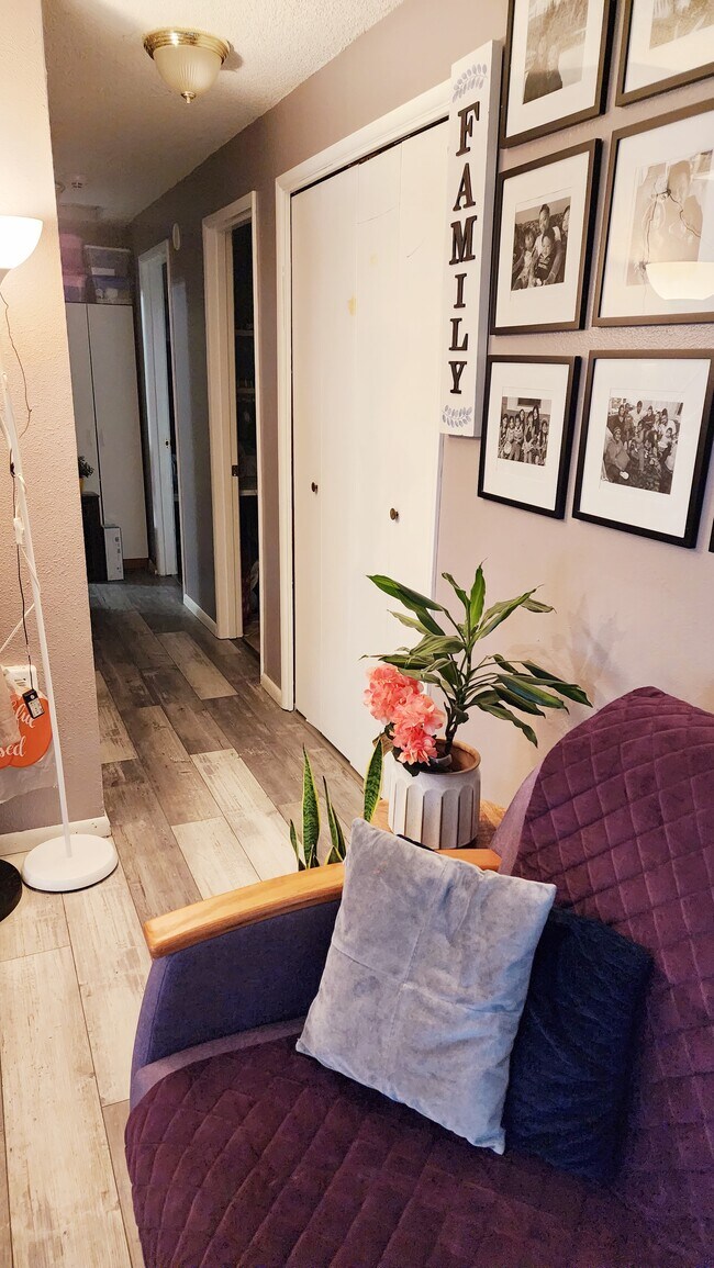 Building Photo - 2247 48th Ave