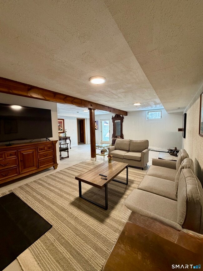 Building Photo - 488 Cognewaugh Rd