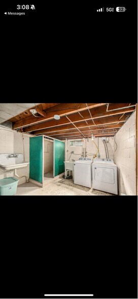 Building Photo - 1737 32nd St