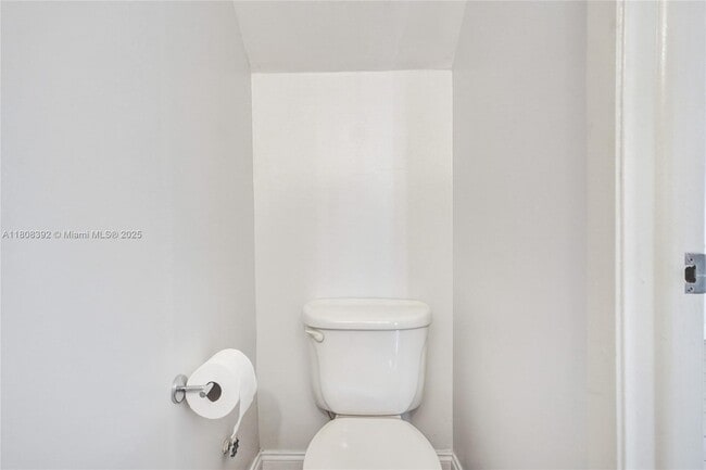 Building Photo - 4600 SW 67th Ave