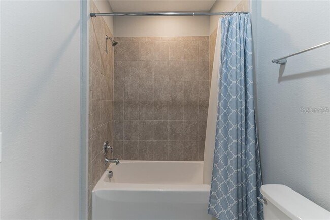 Building Photo - 490 Captiva Dr