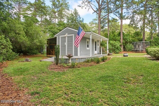 Building Photo - 209 Lazar Ln