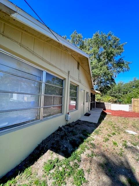 Building Photo - 424 Vannell St
