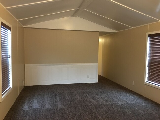 Building Photo - Nice Manufactured Home in North Pointe!