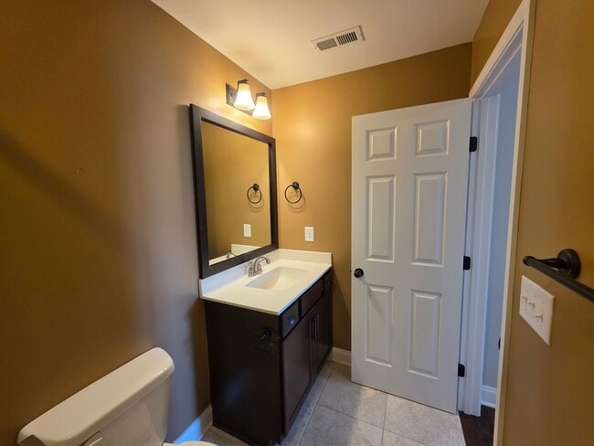 Building Photo - For Lease  End-Unit 3-Bedroom Townhome wit...