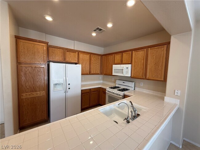 Building Photo - 9552 Delivery Ave