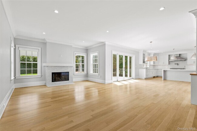 Building Photo - 25 Hunt Pl