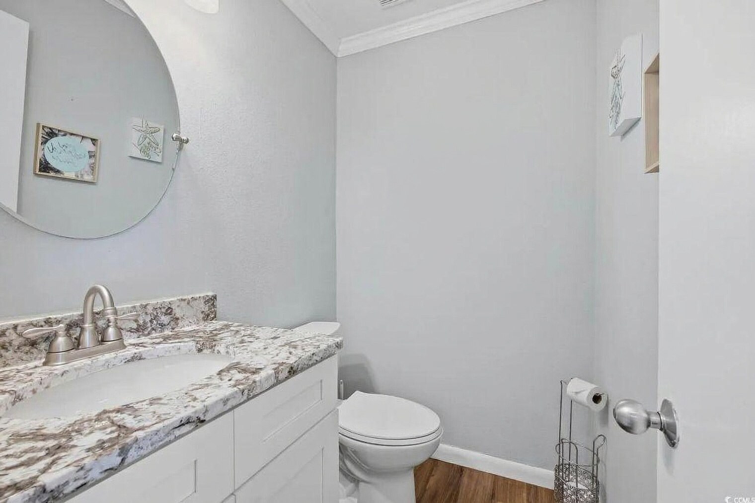 Building Photo - 202 75th Ave N