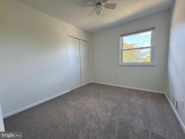 Building Photo - 4611 Eaton Pl