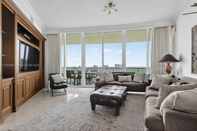 Building Photo - 20155 NE 38th Ct