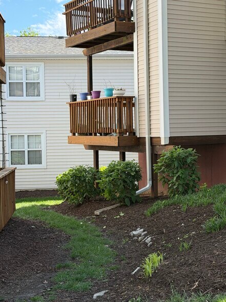 Building Photo - 8818 Eager Rd