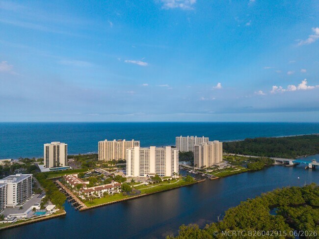 Building Photo - 4201 N Ocean Blvd