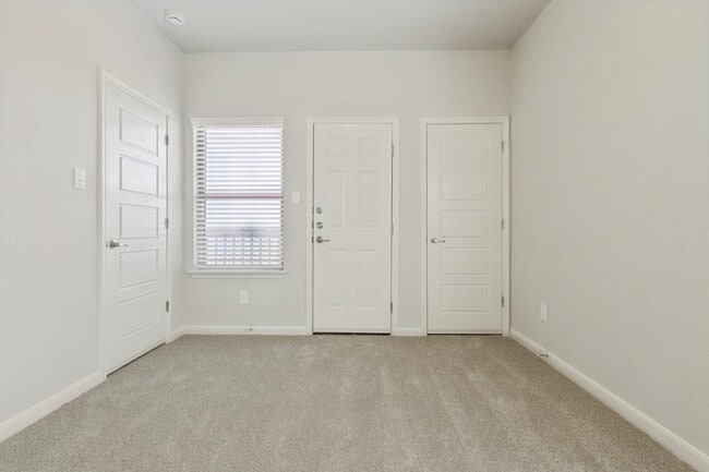 Building Photo - 7126 Magnolia Pass