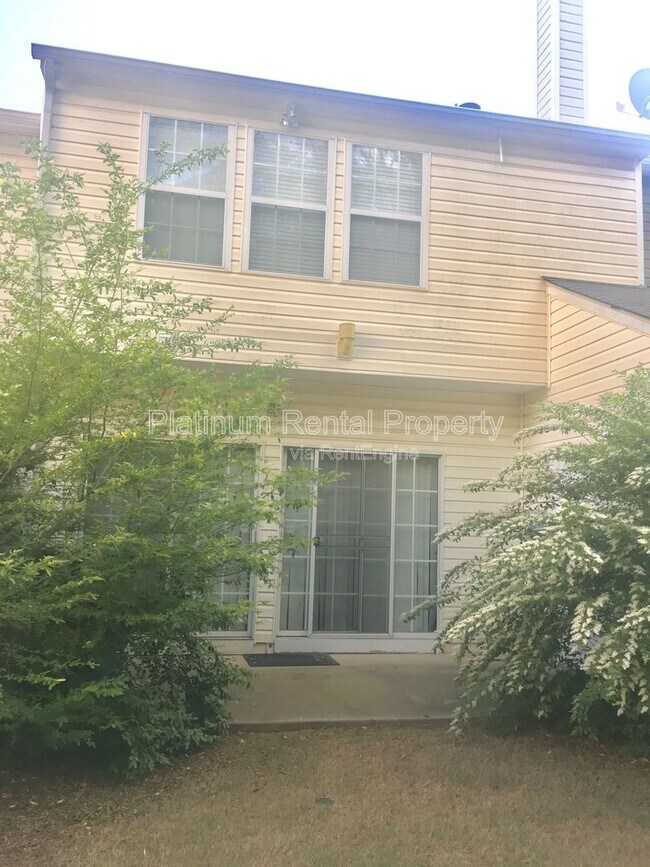 Building Photo - 1030 Kilmington Ct