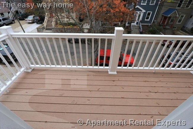 Building Photo - 29 Elmwood St