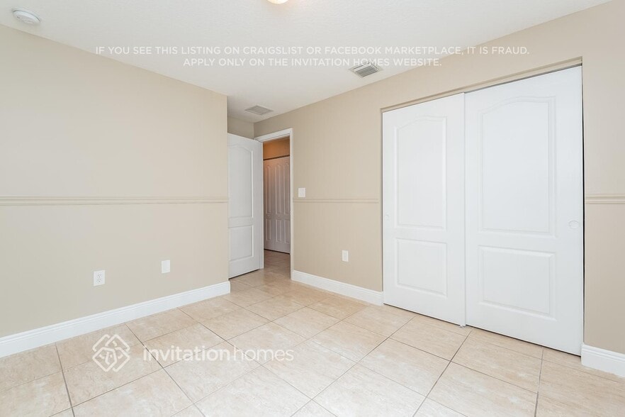 Building Photo - 16362 SW 50th Terrace