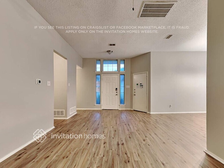 Building Photo - 4133 Scotland Dr