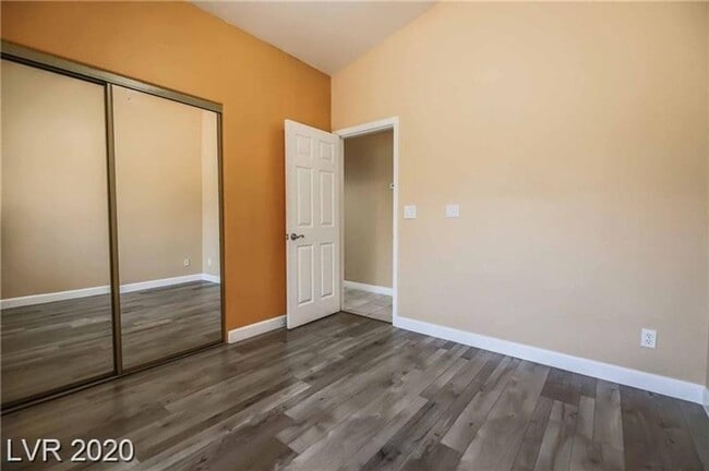 Building Photo - Charming Spring Valley Retreat with Oversized Lot & Casita!