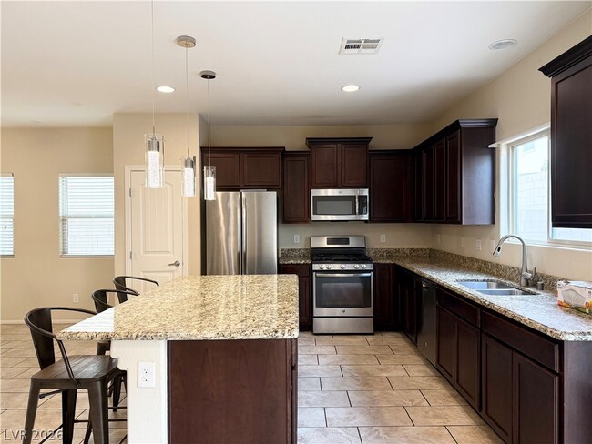 Building Photo - 8315 Cozumel Creek Ct