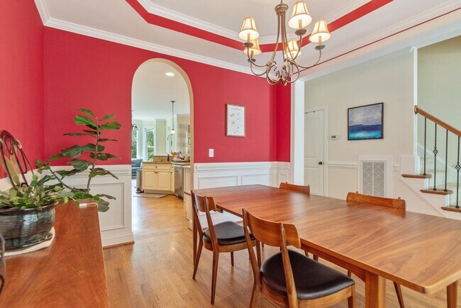 Building Photo - Gorgeous Wake Forest Home!