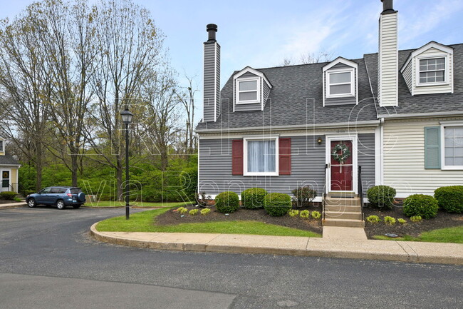Primary Photo - 10783 Colonial Woods Ct