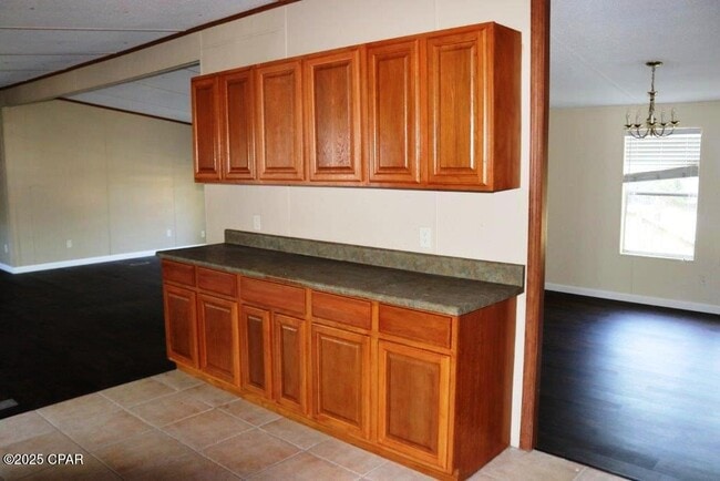 Building Photo - 5011 Lake Dr