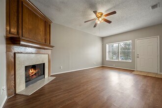 Building Photo - 7120 Deer Creek Ct