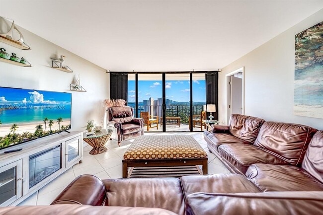 Building Photo - 5600 N Flagler Dr