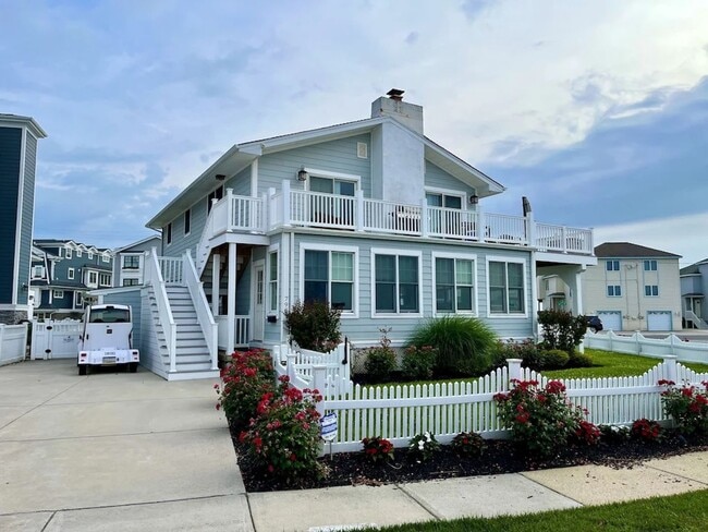 Building Photo - Avalon Bayside Condo - Sleeps 8 - Winter Rental Only