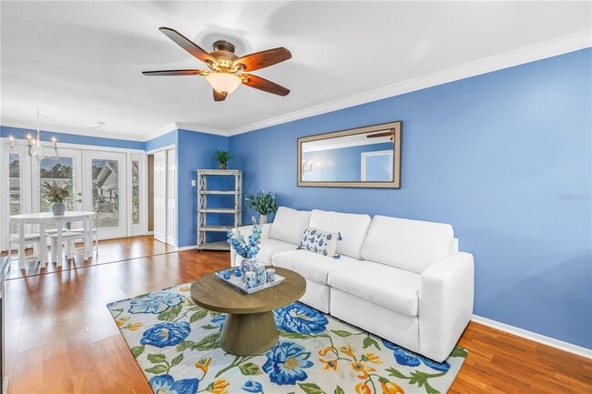 Building Photo - 9224 Mission Oaks Blvd