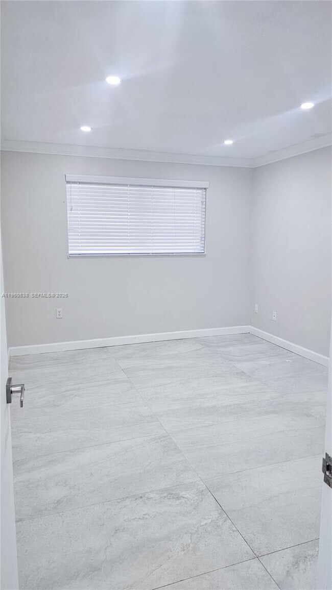 Building Photo - 13949 SW 44th Ln Cir