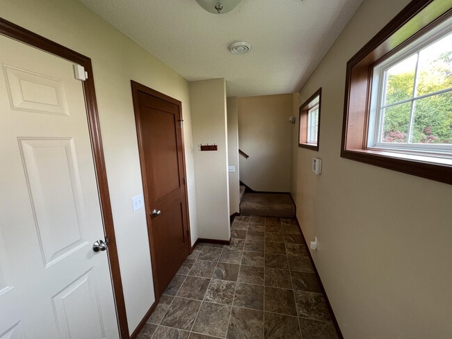 Building Photo - 15212 Maryland Ave