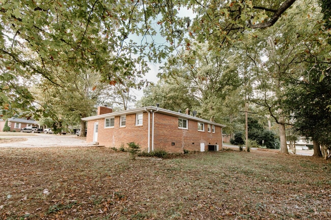 Backyard - 5 W Gantt Cir