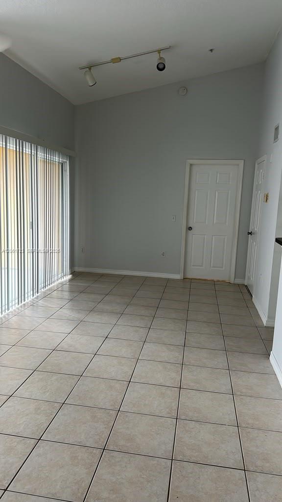 Building Photo - 4131 San Marino Blvd