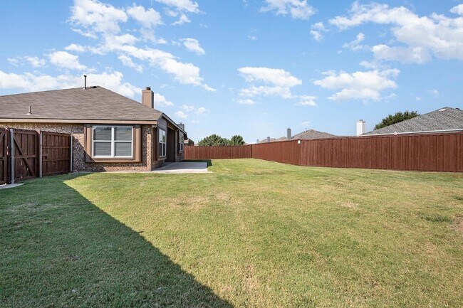 Building Photo - 1817 Eastfork Ln