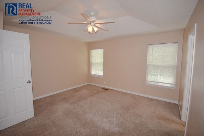 Building Photo - Adorable End Unit 2 bd Townhome with lawnc...
