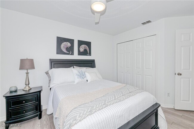 Building Photo - 22589 Island Lakes Dr