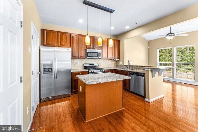 Building Photo - 7550 Maidenhead Dr