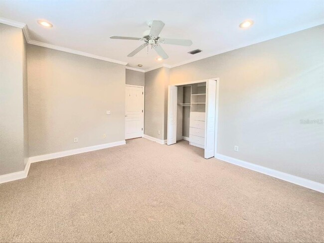 Building Photo - 3817 W Tacon St