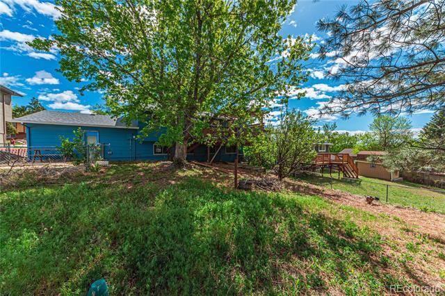 Building Photo - 3375 Montebello Dr W