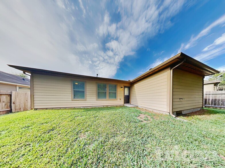 Building Photo - 1607 Katydid Ct