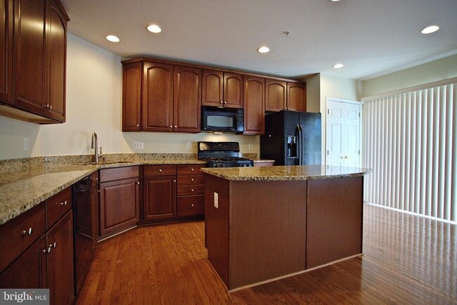 Building Photo - 4539 Whittemore Pl