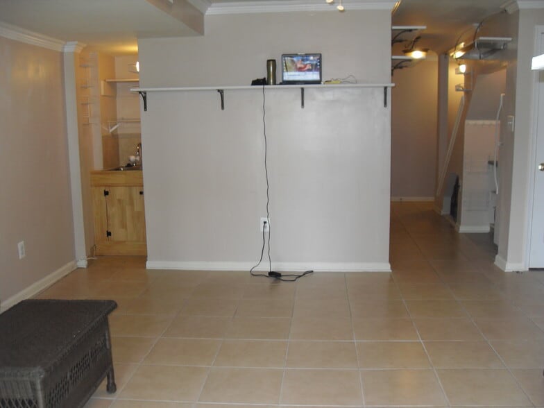 front room/kitchette - 3081 McGrane Ct