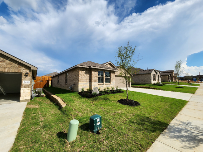 Building Photo - 5805 Harvey Gap Ln