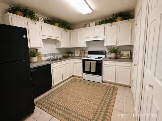 Building Photo - 3208 Raven Dr