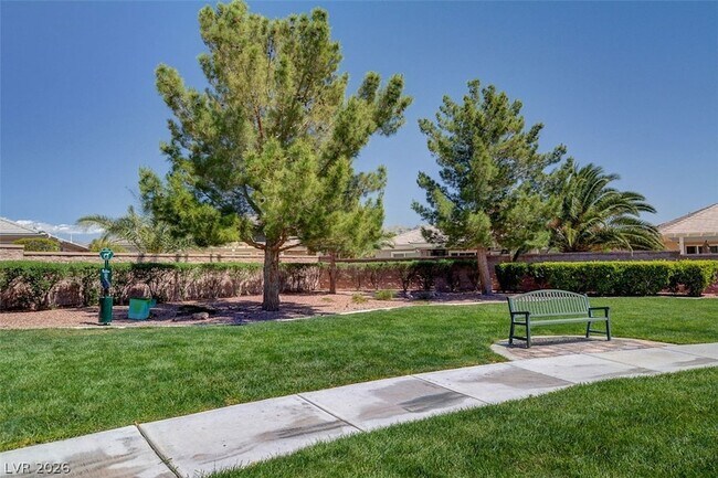 Building Photo - 8852 Regatta Bay Pl