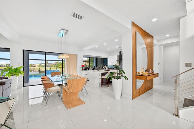 Building Photo - 10613 Mobberley Cir